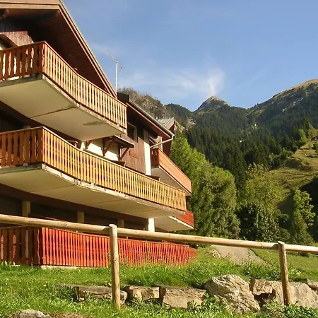 Appartement Résidence Ancolie - Les Hauts De Planchamp - 2 Pièces Pour 6 Personnes Mae-6374 *