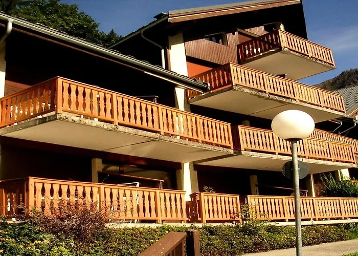 Ancolie - Les Hauts De Planchamp - 2 Pieces Pour 6 Personnes Mae-6374